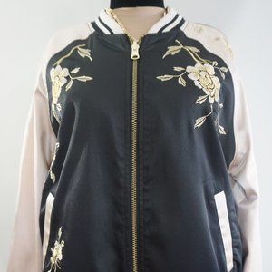 Silk Vintage reversible bomber jacket. Streetwear chic size L